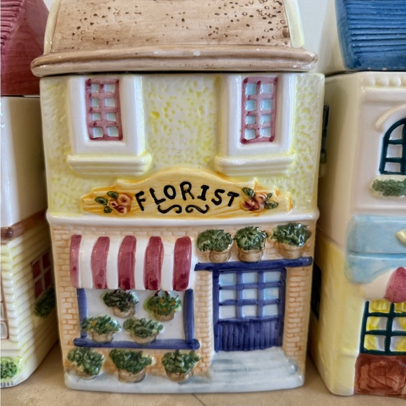 Vintage Village SET OF 4 Dry Good Jars - Picture 9 of 15